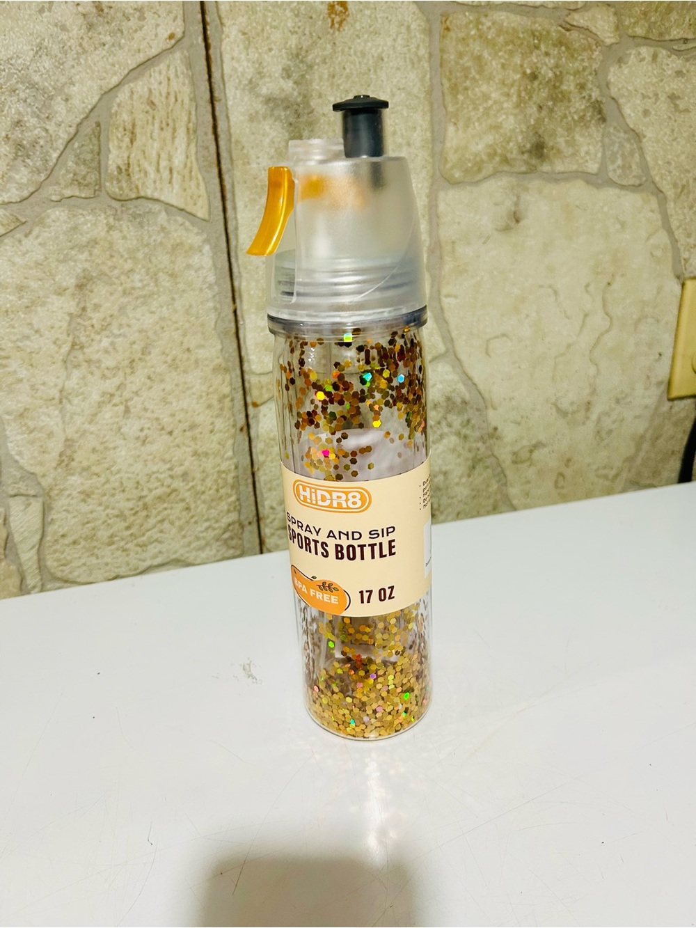 HiDR8 Glitter Spray & Sip Sports Bottle - Gold Confetti